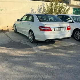 Mercedes-Benz E350 2010