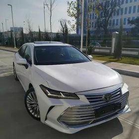 Toyota Avalon 2020