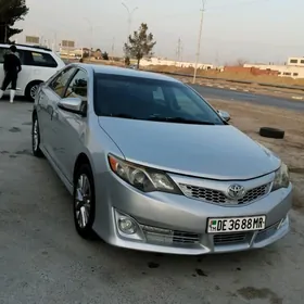 Toyota Camry 2013
