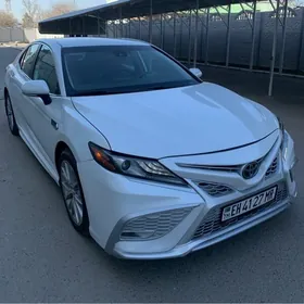 Toyota Camry 2022
