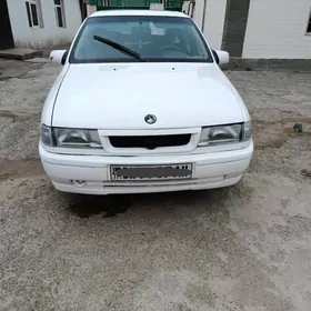Opel Vectra 1992