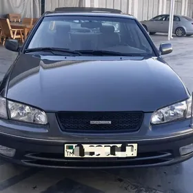 Toyota Camry 2000