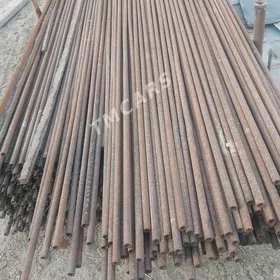 13 lik turba teplisada bolya