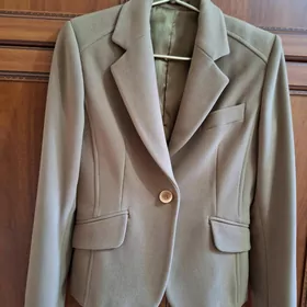 Пиджаки, пальто, куртки