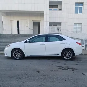 Toyota Corolla 2014