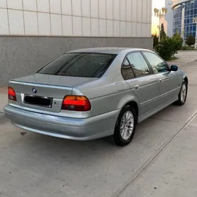 BMW E39 1998
