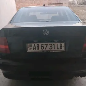 Volkswagen Polo 2001