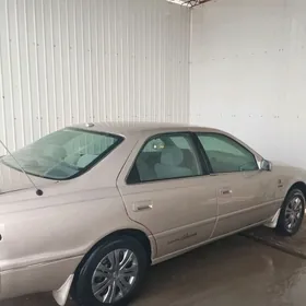 Toyota Camry 1997