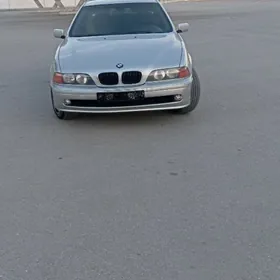 BMW E39 2003