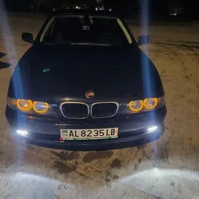 BMW E39 2003