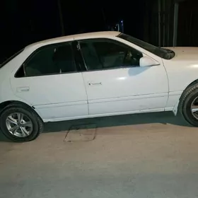 Toyota Camry 2000