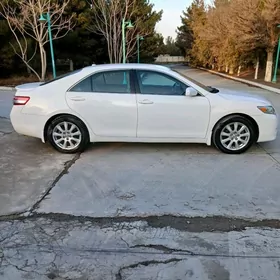 Toyota Camry 2010