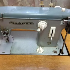 Чайка 2 швейная машинка