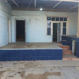 сатлык ховлый шэхер ичинде