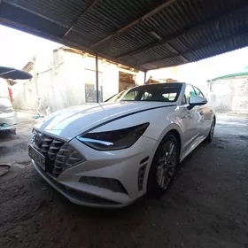 Hyundai Sonata 2021