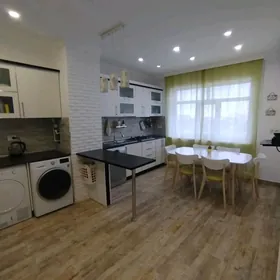 Мир 4 Юбилейная