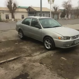 Toyota Corolla 2001