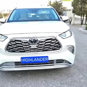 Toyota Highlander 2020