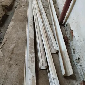 Karita Towuk induk uc