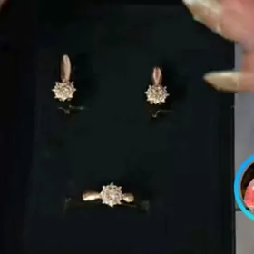 Komplekt gyzylyň kopyasy