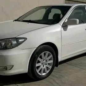 Toyota Camry 2005