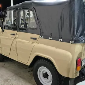 UAZ 469 1993