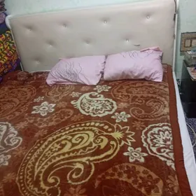 Спальный гарнитур.