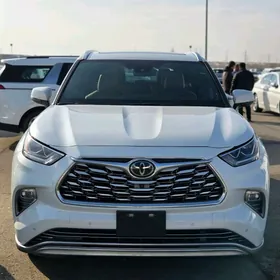 Toyota Highlander 2020