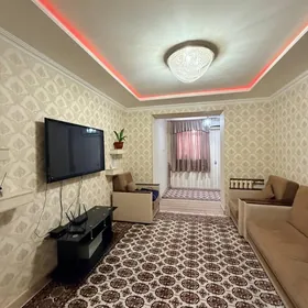 Цирк 3 комн 3 этаж Межлаука