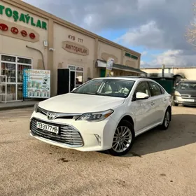 Toyota Avalon Hybrid 2016