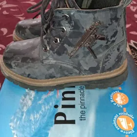 oglanjyk sapok krasowkalar