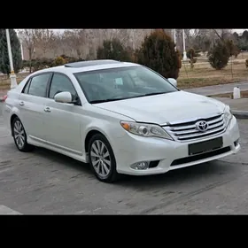 Toyota Avalon 2011