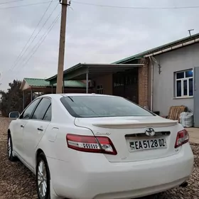 Toyota Camry 2010