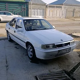 Opel Vectra 1989