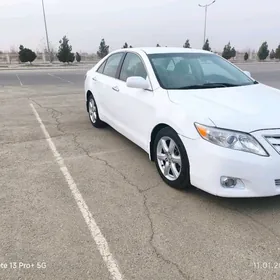 Toyota Camry 2010