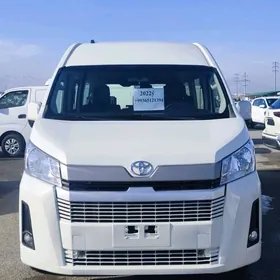 Toyota Hiace 2023