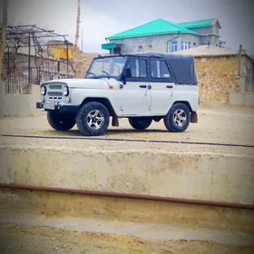 UAZ 469 2002