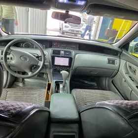Toyota Avalon 2000
