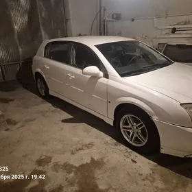 Opel Signum 2003