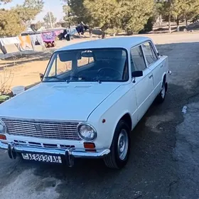 Lada 2104 1980