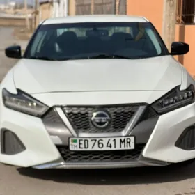 Nissan Maxima 2019