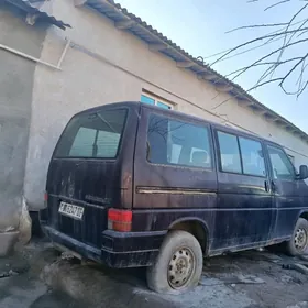 Volkswagen Eurovan 1993