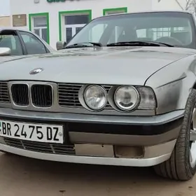 BMW 525 1990