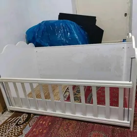 Çaga krowady Детская кроватка