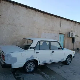 Lada 2107 2000