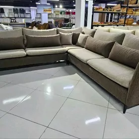 Osman uglawoý diwan.Углавой