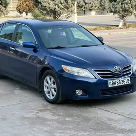 Toyota Camry 2010