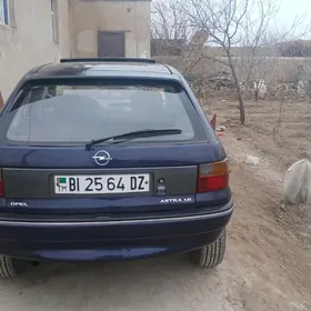 Opel Astra 1992