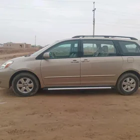Toyota Sienna 2005