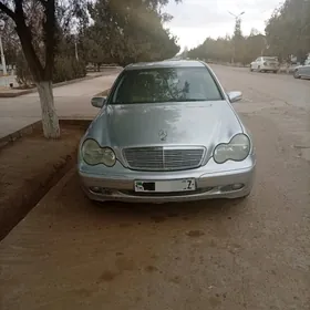 Mercedes-Benz S-Class 2000